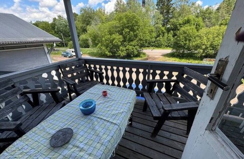 Krylbo House | Lägenhet eget hus Krylbo Avesta på verkstadstomt