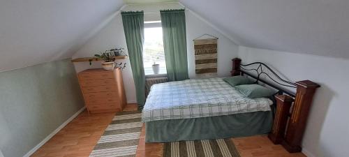 Orebro Apartment | Lägenhet i villa i Adolfsberg