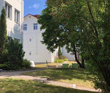 Sundsvall Apartment | Lägenhet med egen ingång.