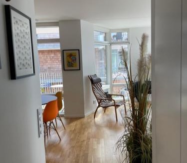 Aahus Apartment | Lägenhet på stranden i Åhus med havsutsikt och närhet till Spa & utomhuspool