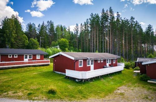 Hagfors Municipality Ski Chalet | Långrösta; Ruime blokhut grenzend aan bos