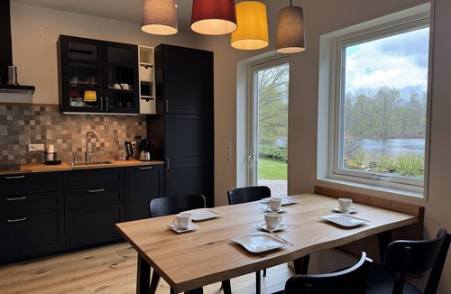 Lonsboda House | Lake House Rågeboda – Lakeside Holiday Home