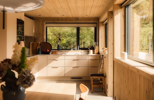 Kviteseid House | Lake House Sundsøy with sauna & jacuzzi