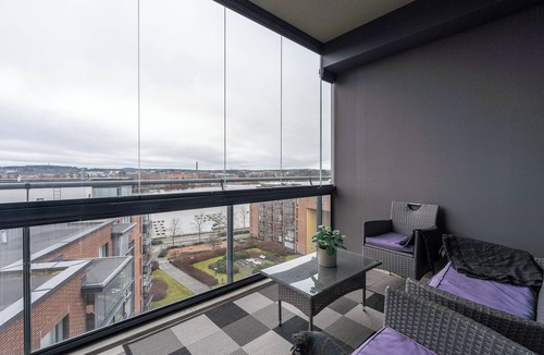 Tampere Apartment | Lake View 7th Floor Studio next to Downtown
