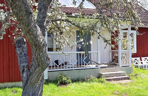 Gronskara House | Lakefront Discount from July 11 to 18, 2026