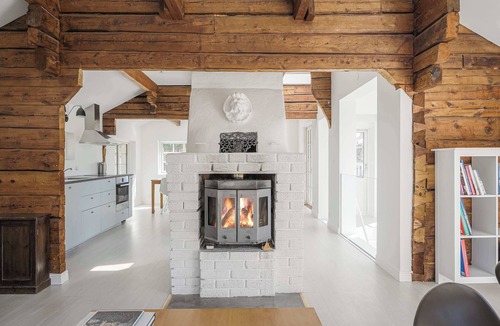 Saltsjobaden Villa | Lakefront Villa in Saltsjöbaden near Stockholm