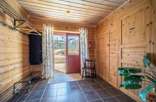 Kviteseid Ski Chalet | Lakehouse 14p - Six Bedroom Chalet, Sleeps 14