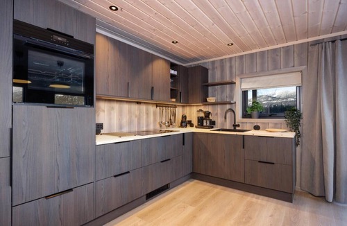 Kviteseid Ski Chalet | Lakelodge 10p - Five Bedroom Chalet, Sleeps 10