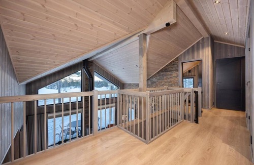 Kviteseid Ski Chalet | Lakelodge 10p - Five Bedroom Chalet, Sleeps 10