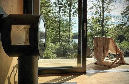 Immeln House | Lakeside cabins in the forests near Immeln