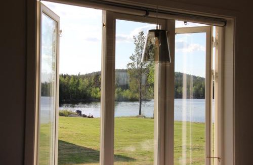 Svardsjo House | Lakeview Houses Sweden