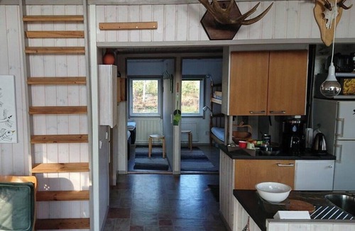 Gamleby Cottage | Lakeview , wood burning sauna!
