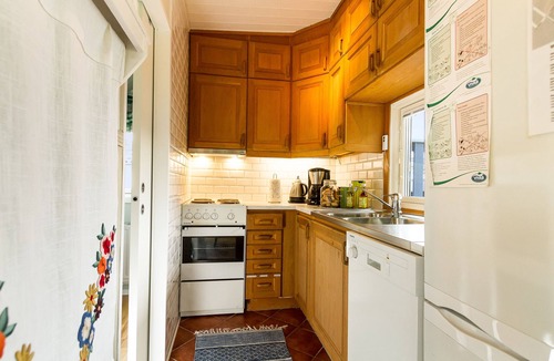 Falkenberg Cottage | Lanternan 37, Skrea Beach in Falkenberg. Sheets, towels, and housekeeping are included.