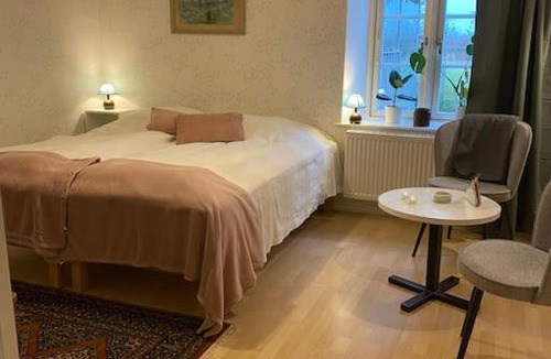 Oster Apartment | Lantgård nära stad, fiske o golf