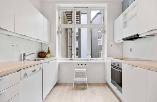 Nygard Apartment | Large 4BR in quiet Nygaard JB6