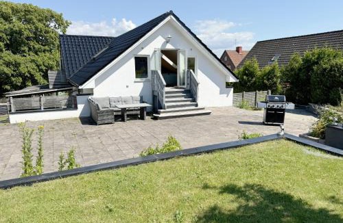 Halmstad House | Large and spacious holiday home in Vapnö, Halmstad