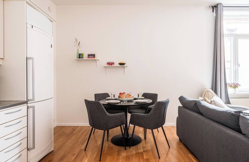 Centrum Apartment | Large Central Gothenburg 2bd Apt