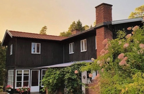 Skanes Fagerhult House | Large Country House Next to Forests and a Beautiful Lake!