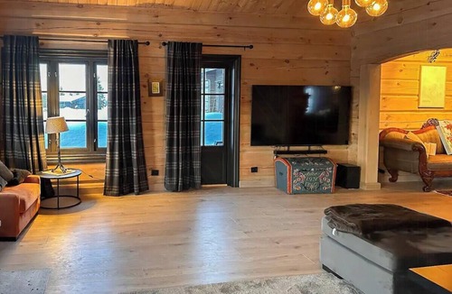 Rollag House | Large dream cabin on Vegglifjell