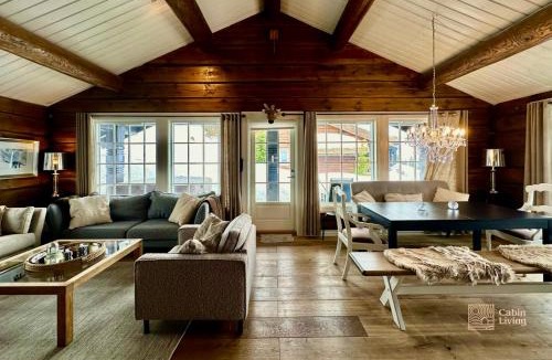 yer House | Large family cabin in Hafjell ski in-out, BBQ, terrace and fireplace