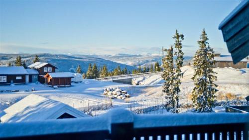 yer House | Large family cabin in Hafjell ski in-out, BBQ, terrace and fireplace