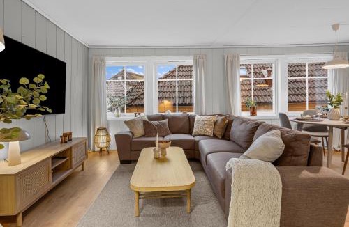 Bergen City Centre Apartment | Large Historic Apartment in the best part of Bergen