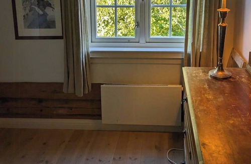 Lillesand House | Large house with private dock in Blindleia
