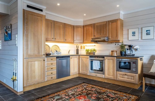 Hemsedal Apartment | Large ski apartment in Skardsnuten, Ski/Inn-Ski/Out