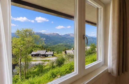 Hemsedal Apartment | Large Ski in/Ski out Apartment for Groups
