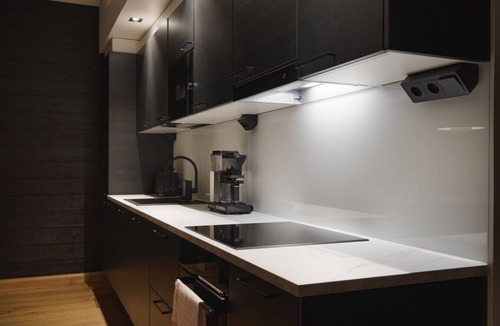 Sirkka Apartment | Le Chalet Lingonberry D14 by Aavalevi