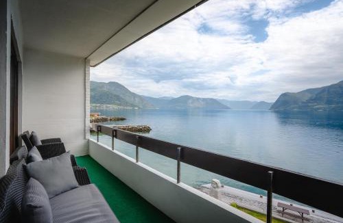 Leikanger Municipality Hotel | Leikanger Fjordhotel - Unike Hoteller