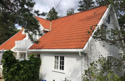Son Apartment | Leilighet i Sørlandshus i Son - Sjøutsikt - Nær Son Spa