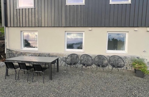 Ulstein Municipality Apartment | Leilighet med sjøutsikt på Ulstein