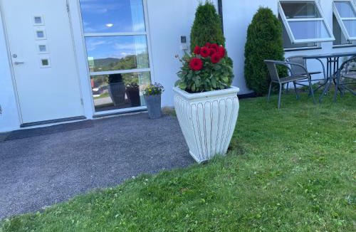 Porsgrunn Apartment | Leilighet ved sjøen med strand til leie - Juli måned