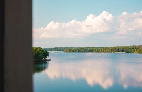 Upplands-Bro Municipality Hotel | Lejondals Slott
