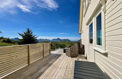 Leknes House | Leknes Panorama Lofoten