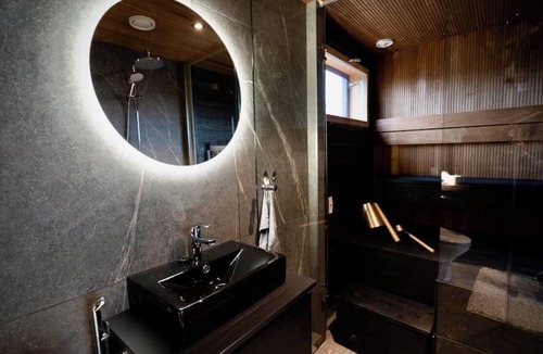 Sirkka Cabin | Levi Glass Roof Lodge | Luxury Aurora Igloo Experience