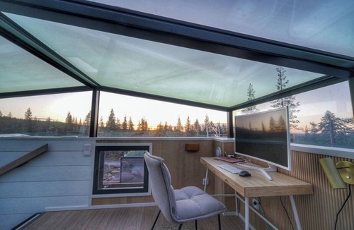 Sirkka Cabin | Levi Glass Roof Lodge | Luxury Aurora Igloo Experience