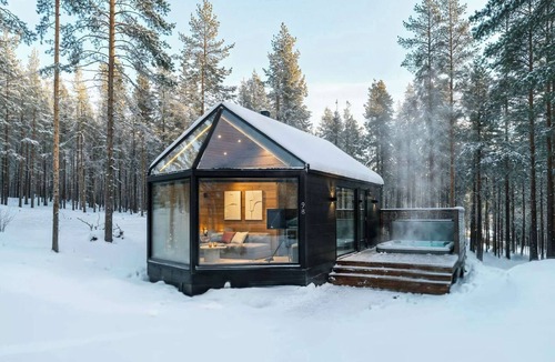 Sirkka Cabin | Levi Nordic Star Igloos