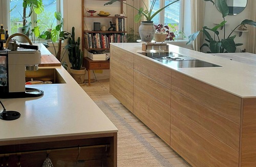 Toyen Apartment | Light apartment with rooftop views in Tøyen