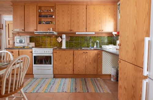 Bjurholm Cottage | Lillarmsjö-cottage, cottage with lake view.