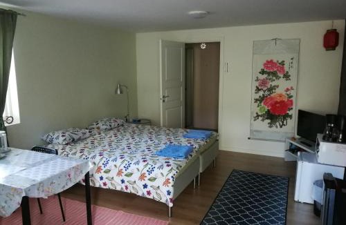 Alvsered Bed & Breakfast | Lin's B&B