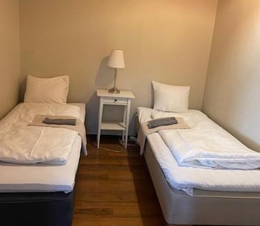 Aahus Bed & Breakfast | Lindelunda