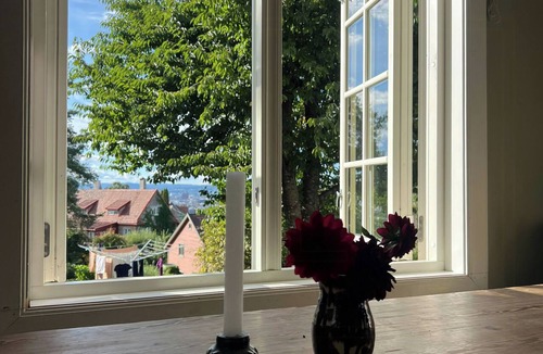 Gamle Oslo House | Listed terraced house with views over Oslo centre
