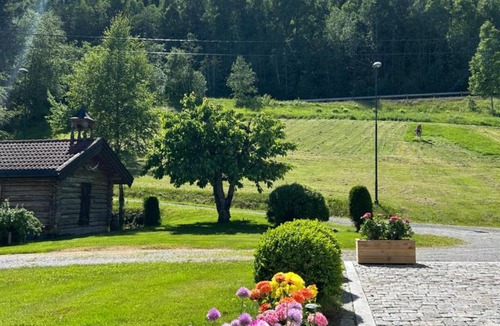 Atra House | Liten hytte i Tinn