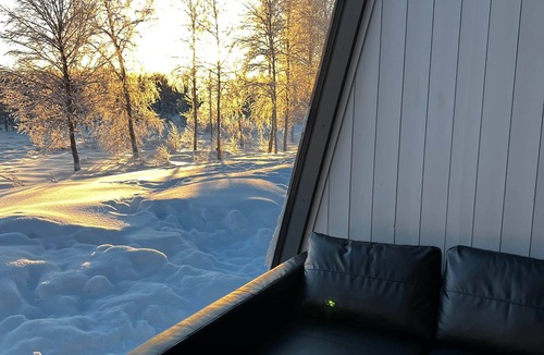 Inari Ski Chalet | Lodge Arctic 2 – sauna, toit vitré & vue lac Inari