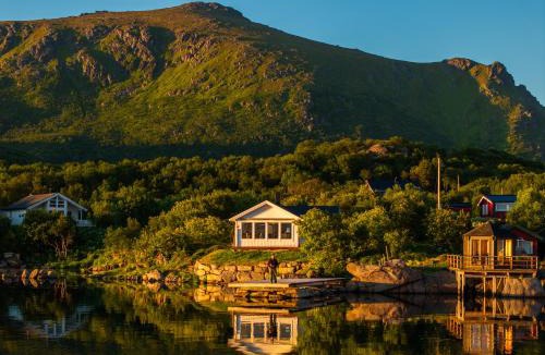 Leknes House | Lofoten Oceanfront - Privat Pier & Beach