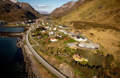 Flakstad Apartment | Lofoten Paradise Cabins Sea View