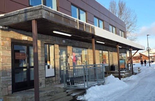 Leknes Apartment | Lofoten Premium Suites #Tind