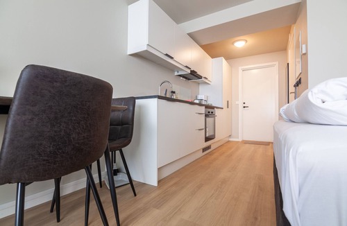 Leknes Apartment | Lofoten Premium Suites #Sea Breeze